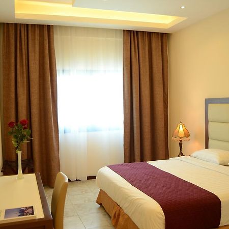 Arcadia Hotel Suites Šardžá Exteriér fotografie