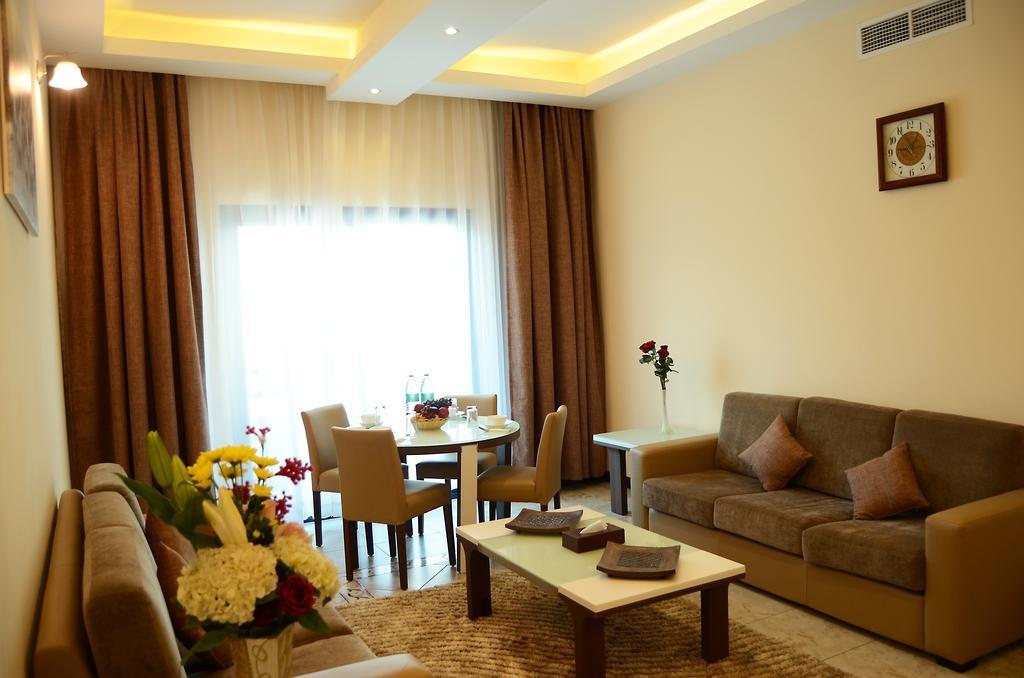 Arcadia Hotel Suites Šardžá Exteriér fotografie