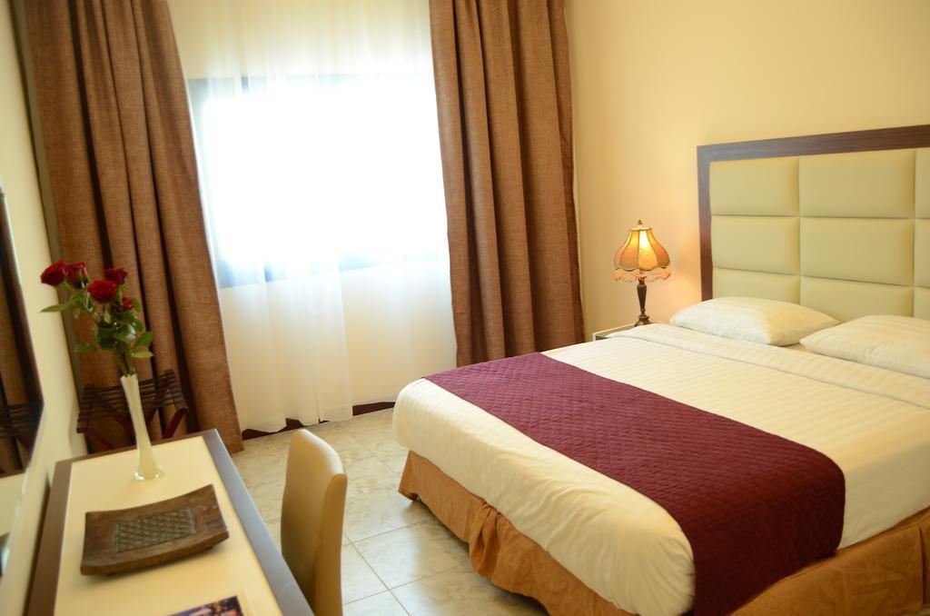 Arcadia Hotel Suites Šardžá Exteriér fotografie
