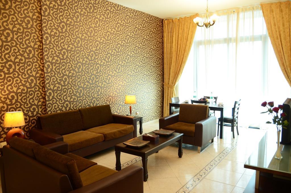 Arcadia Hotel Suites Šardžá Exteriér fotografie