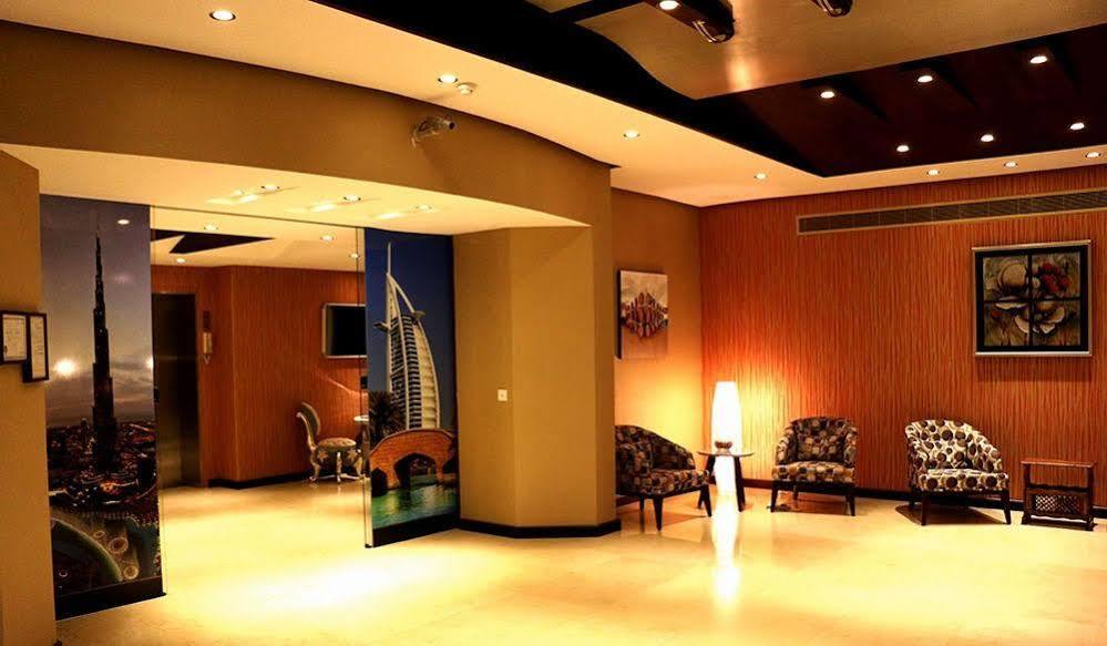 Arcadia Hotel Suites Šardžá Exteriér fotografie